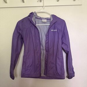 Girls Columbia Lavender rain Jacket - M